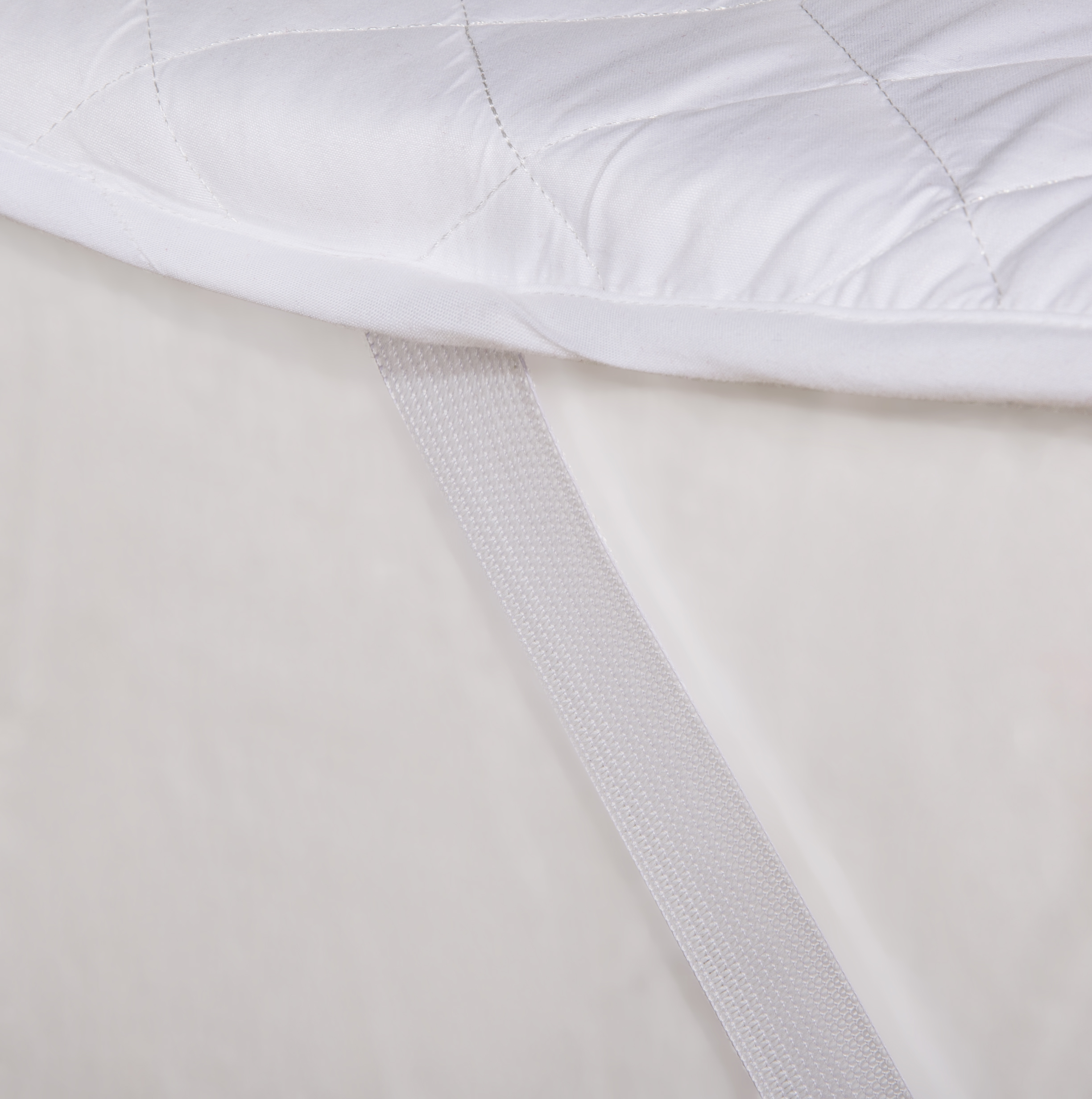 REAL TEXTILE Wholesale Factory Price Hotel BedroomMattress Protector Microfiber